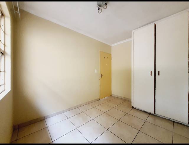 2 BEDROOM APARTMENT TO LET IN VORNA VALLEY